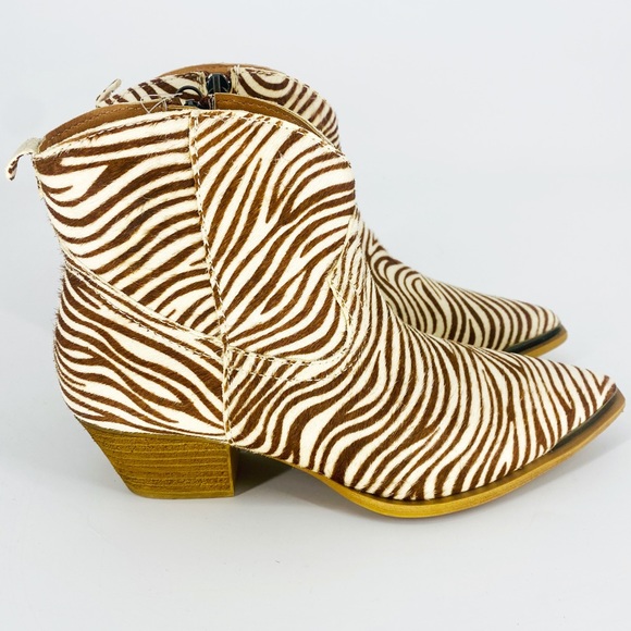 NEW Dingo Tan Zebra Print Hairy Up Genuine Calf Hair Leather Western Bootie 6.5M - Picture 9 of 14